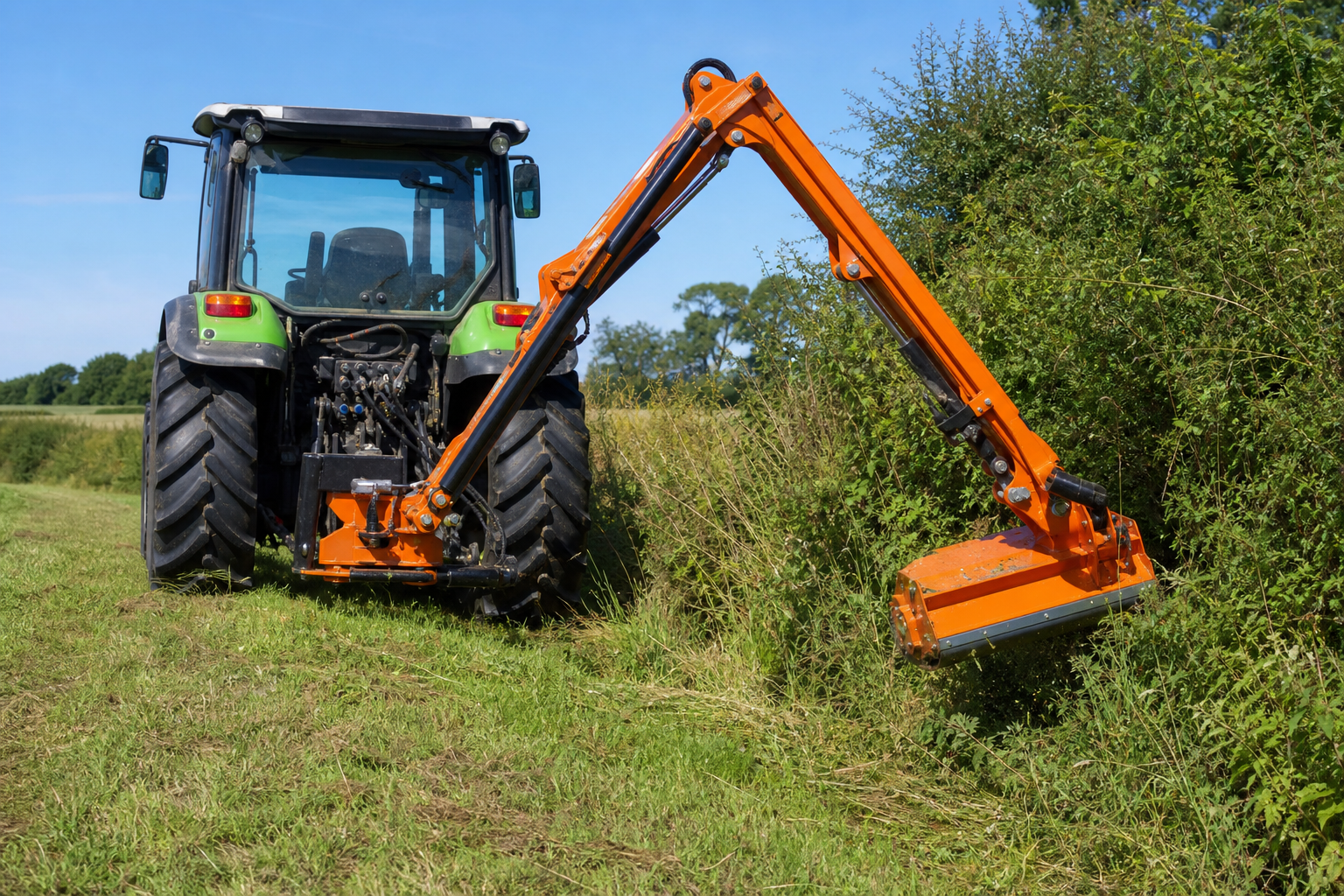 Stängselklippare för traktor: effektivare gränsröjning